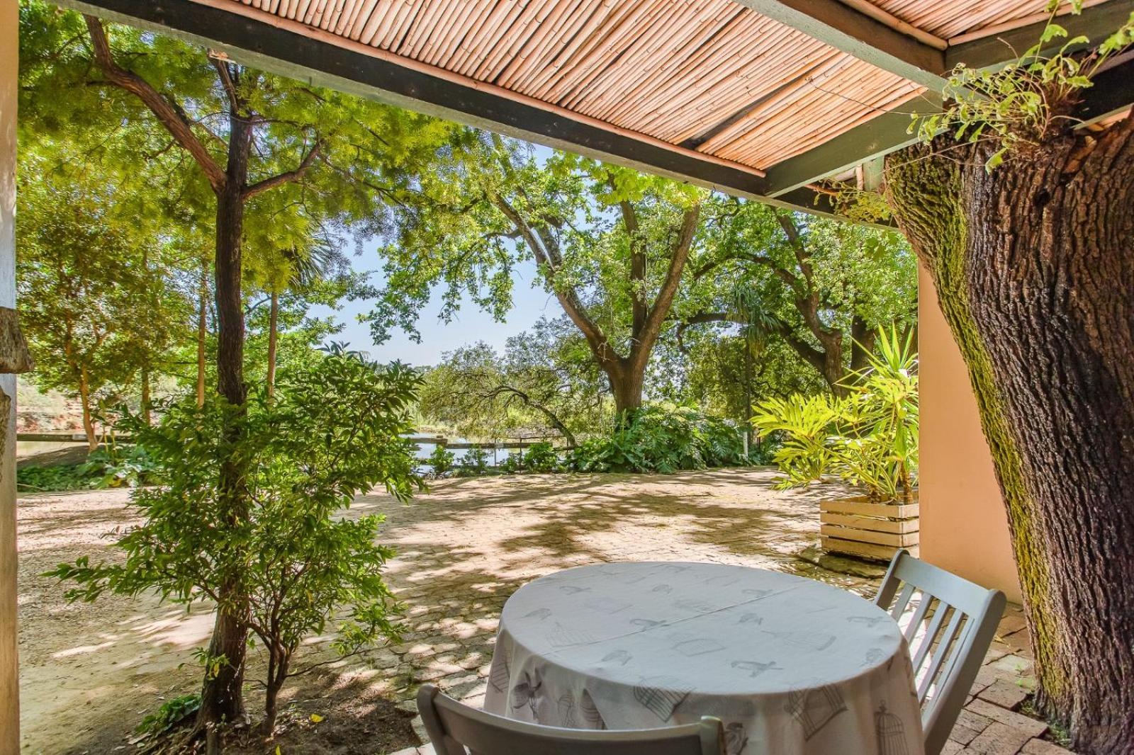 Picardie Guest Farm Paarl Bagian luar foto