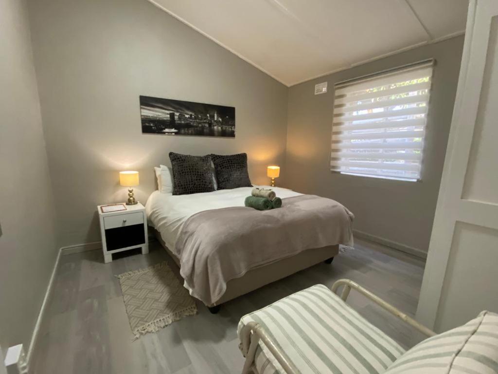 Picardie Guest Farm Paarl Bagian luar foto