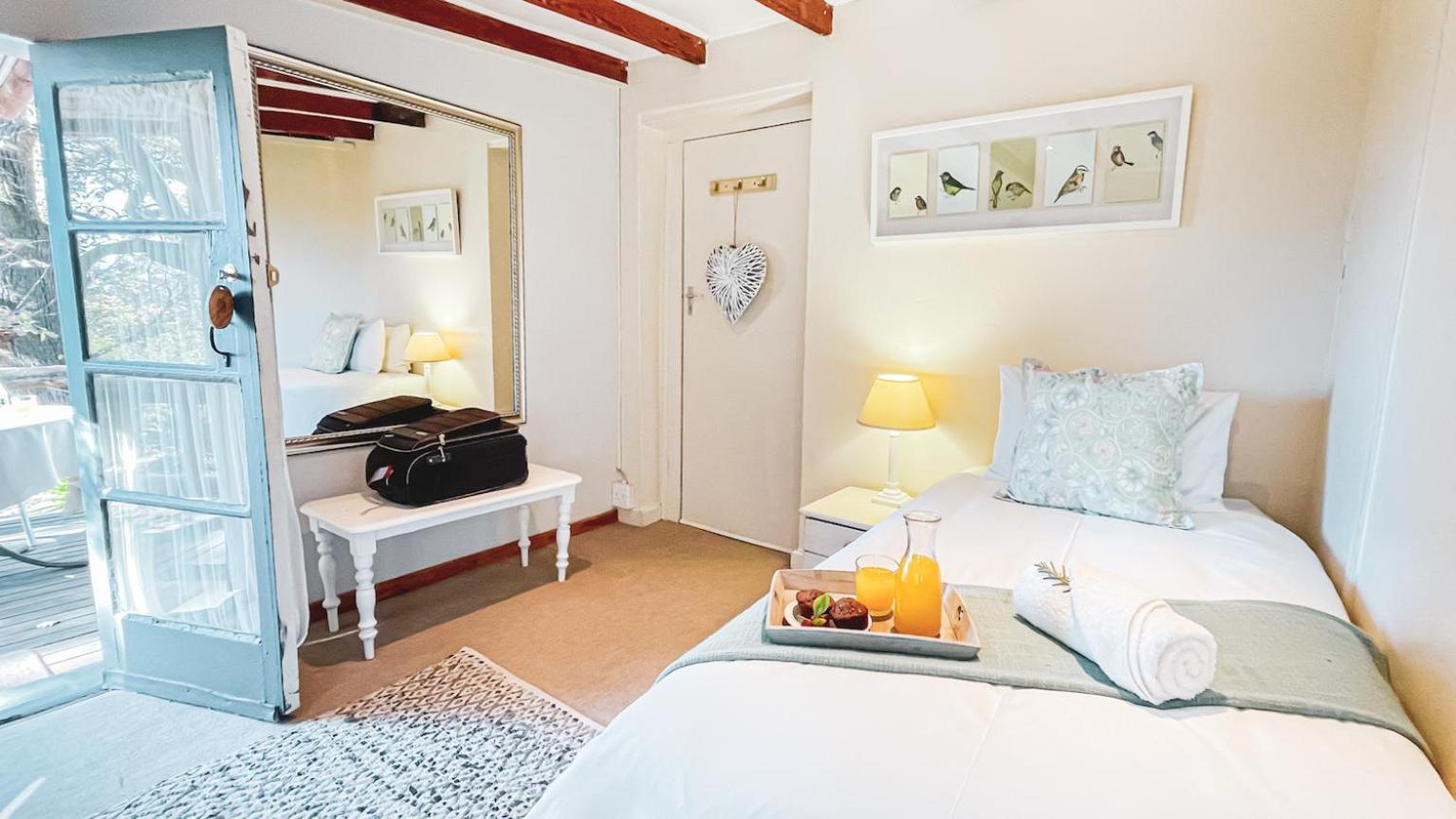Picardie Guest Farm Paarl Bagian luar foto