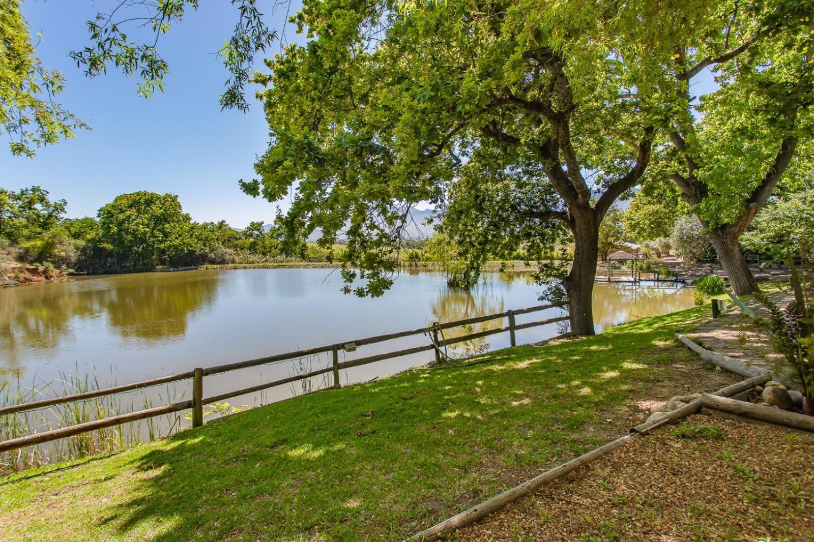 Picardie Guest Farm Paarl Bagian luar foto